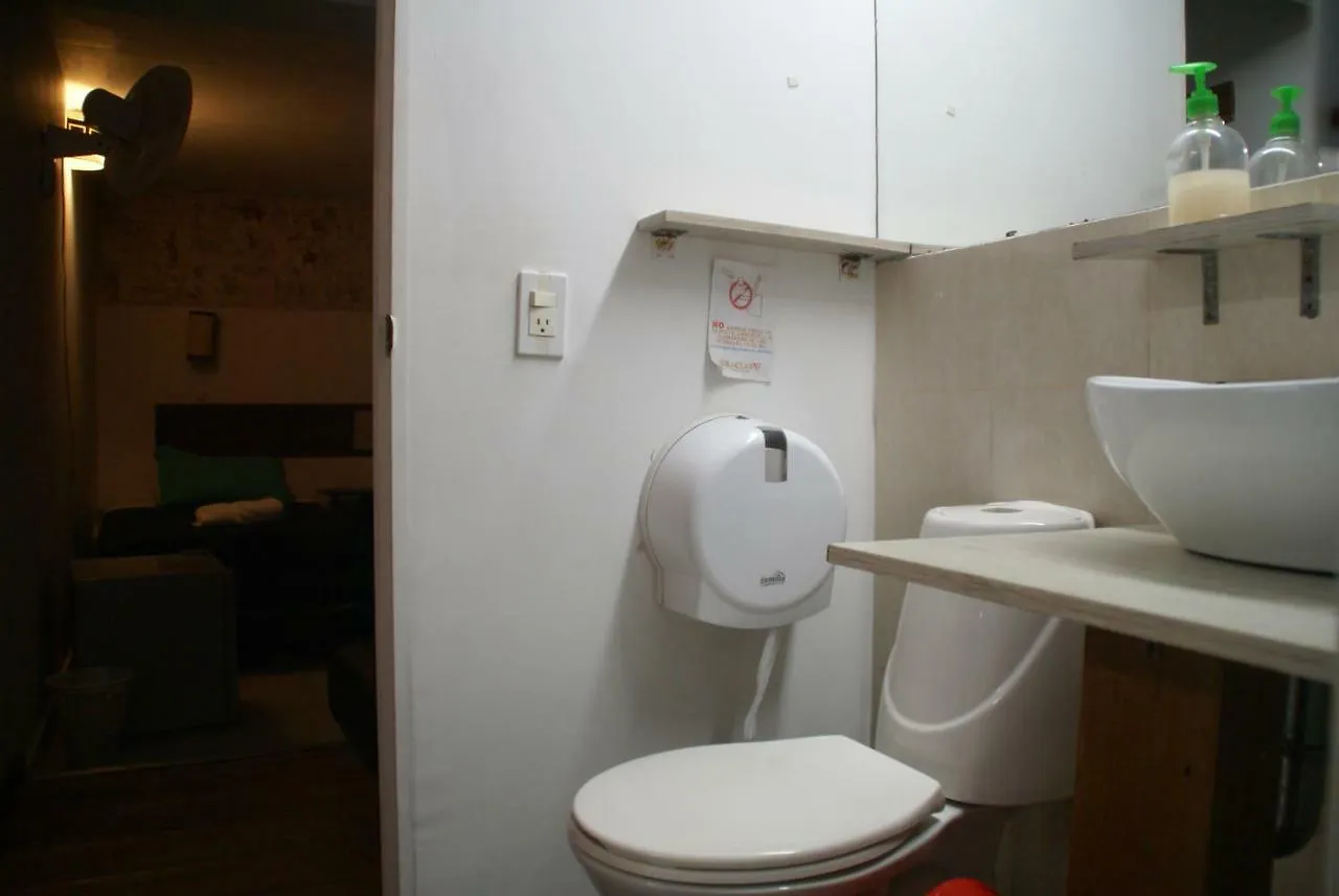 Maloka Hostel מדיין 0*,