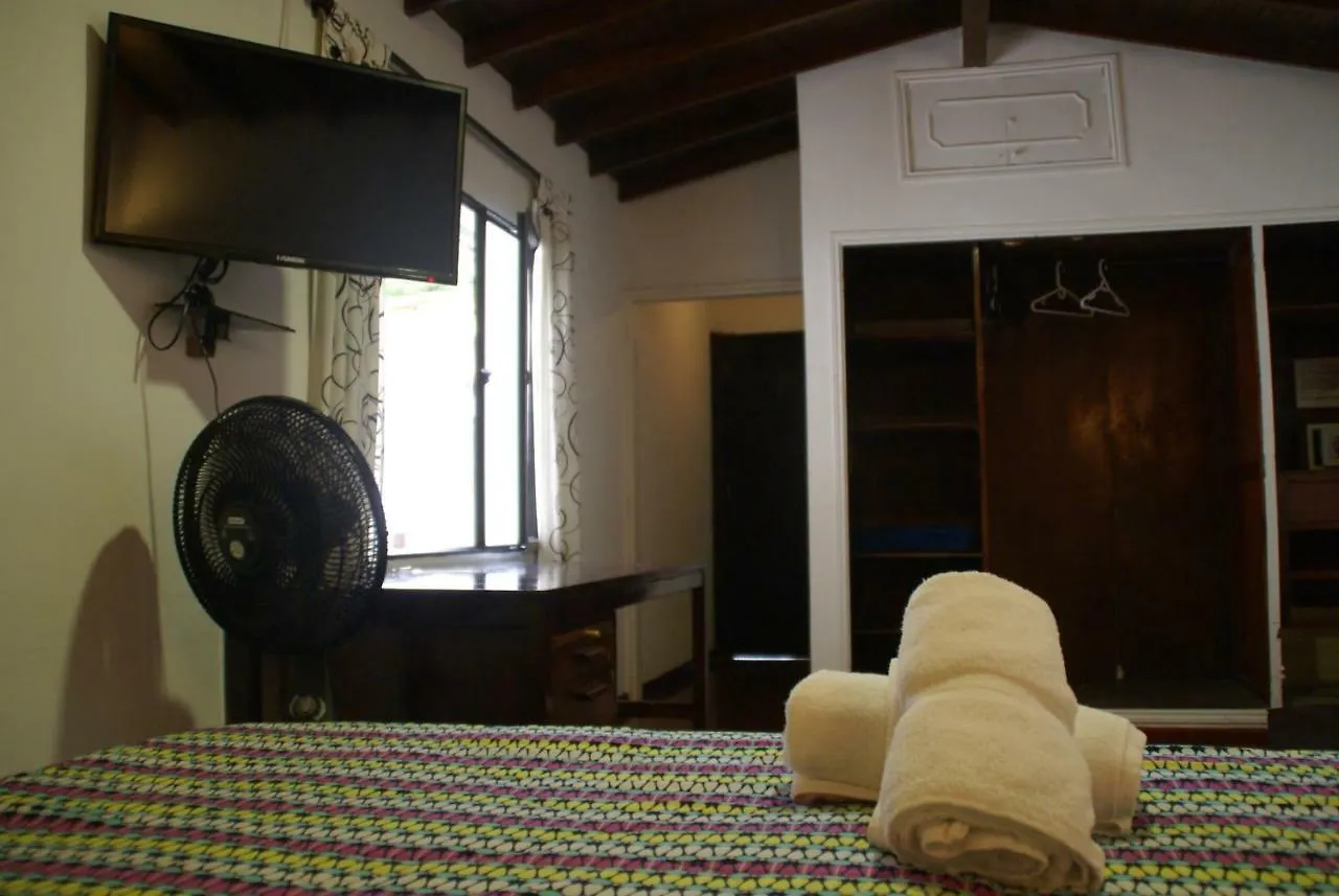 Maloka Hostel מדיין