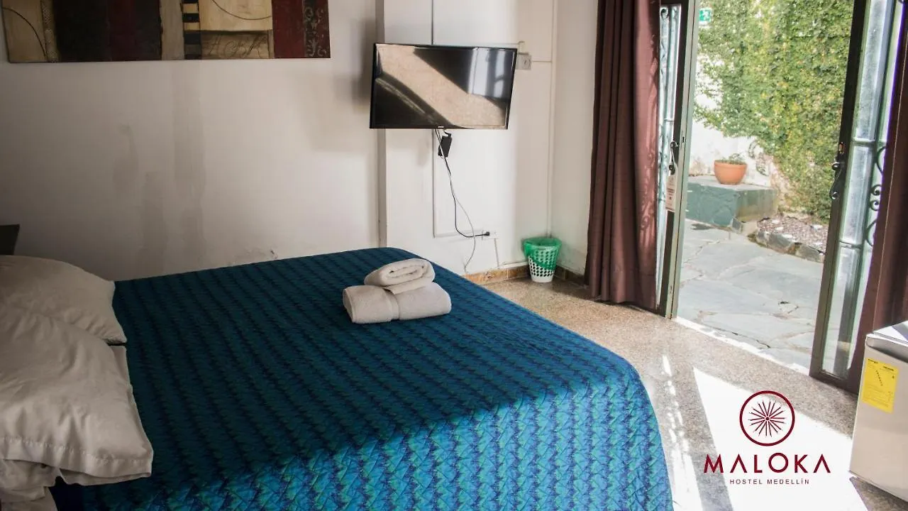 Maloka Hostel מדיין