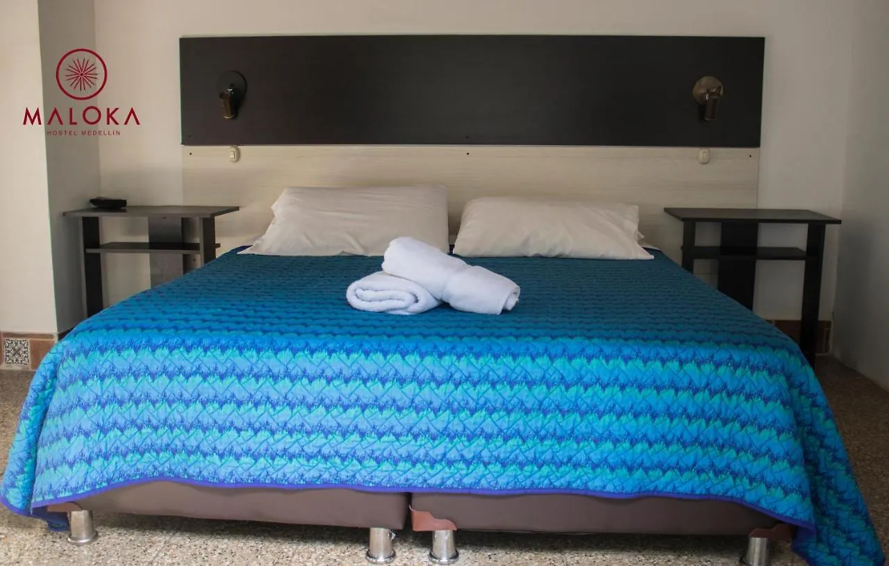 Maloka Hostel מדיין